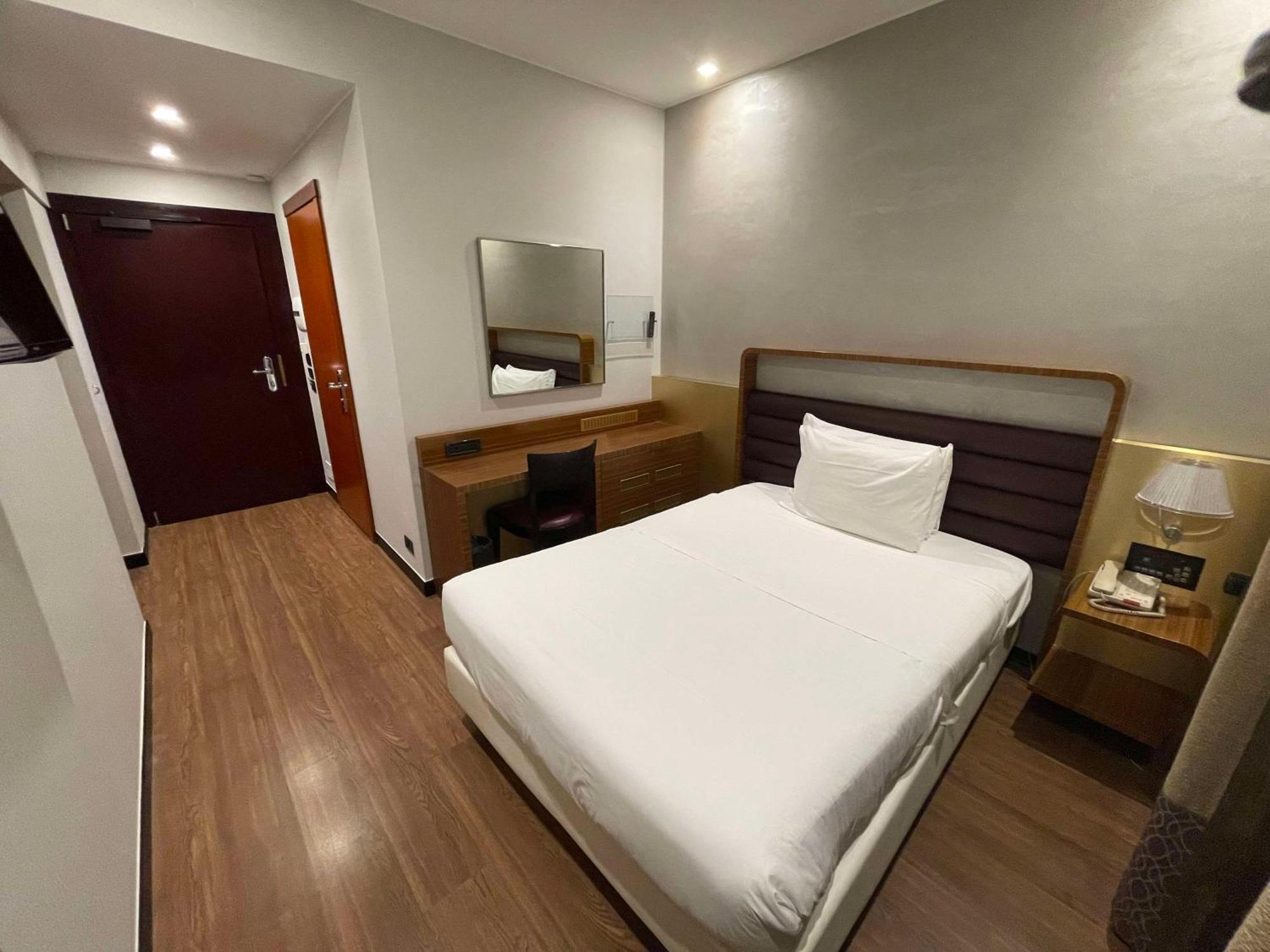 Single Room Non-Smoking