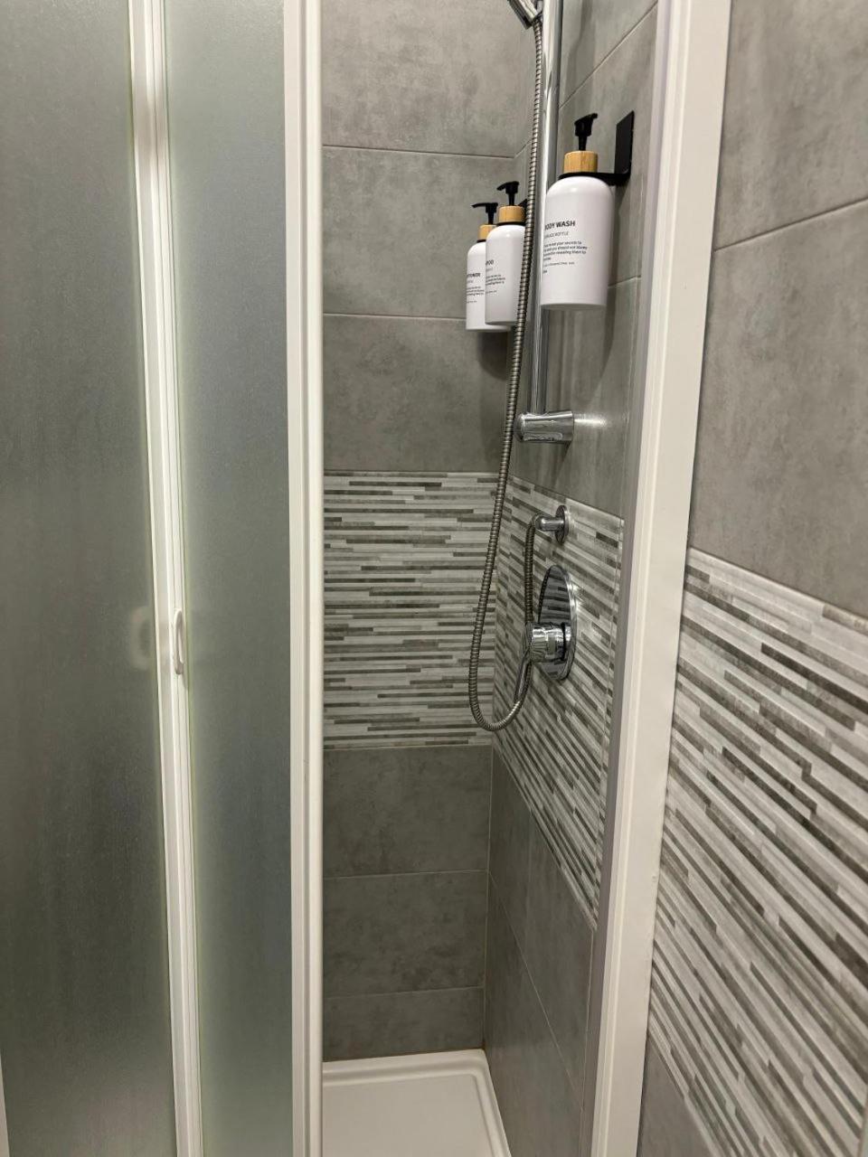 Triple Room Private Bathroom