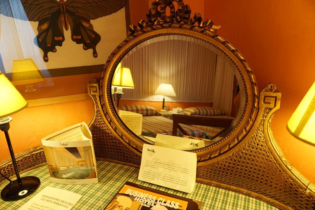 Classic Twin Room