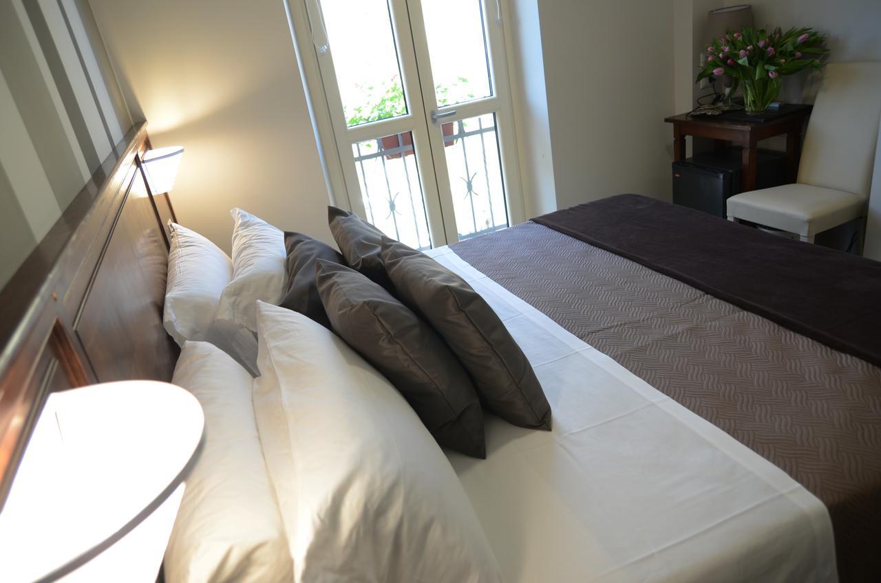 Double or Twin Room Balcony