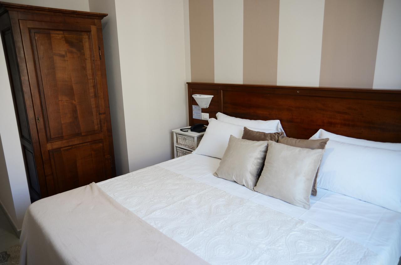 Double or Twin Room Balcony