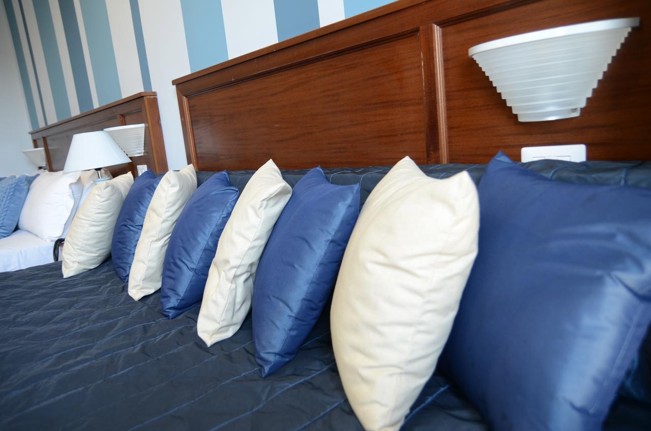 Comfort Triple Room