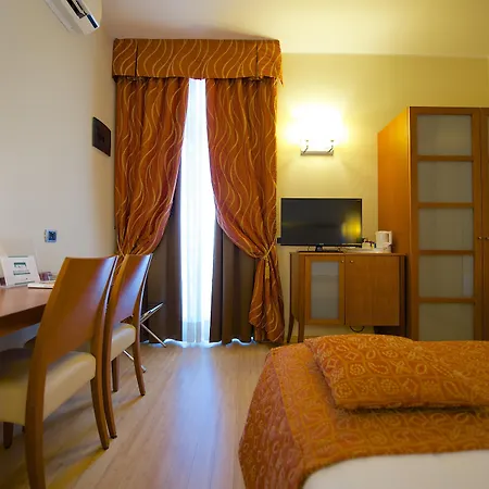 Best Western Crystal Palace Hotel-2